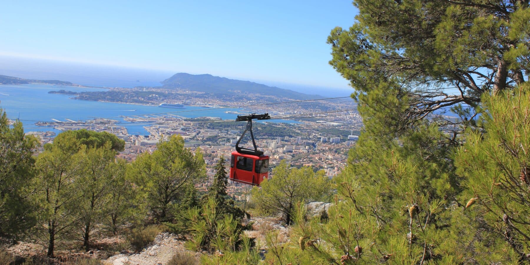View,Of,The,Toulon,Cable,Car.